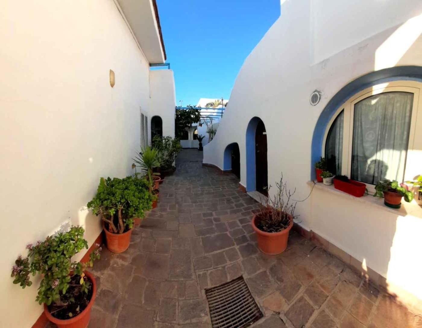 Casa Vacanze Elianto Anzio Exterior photo